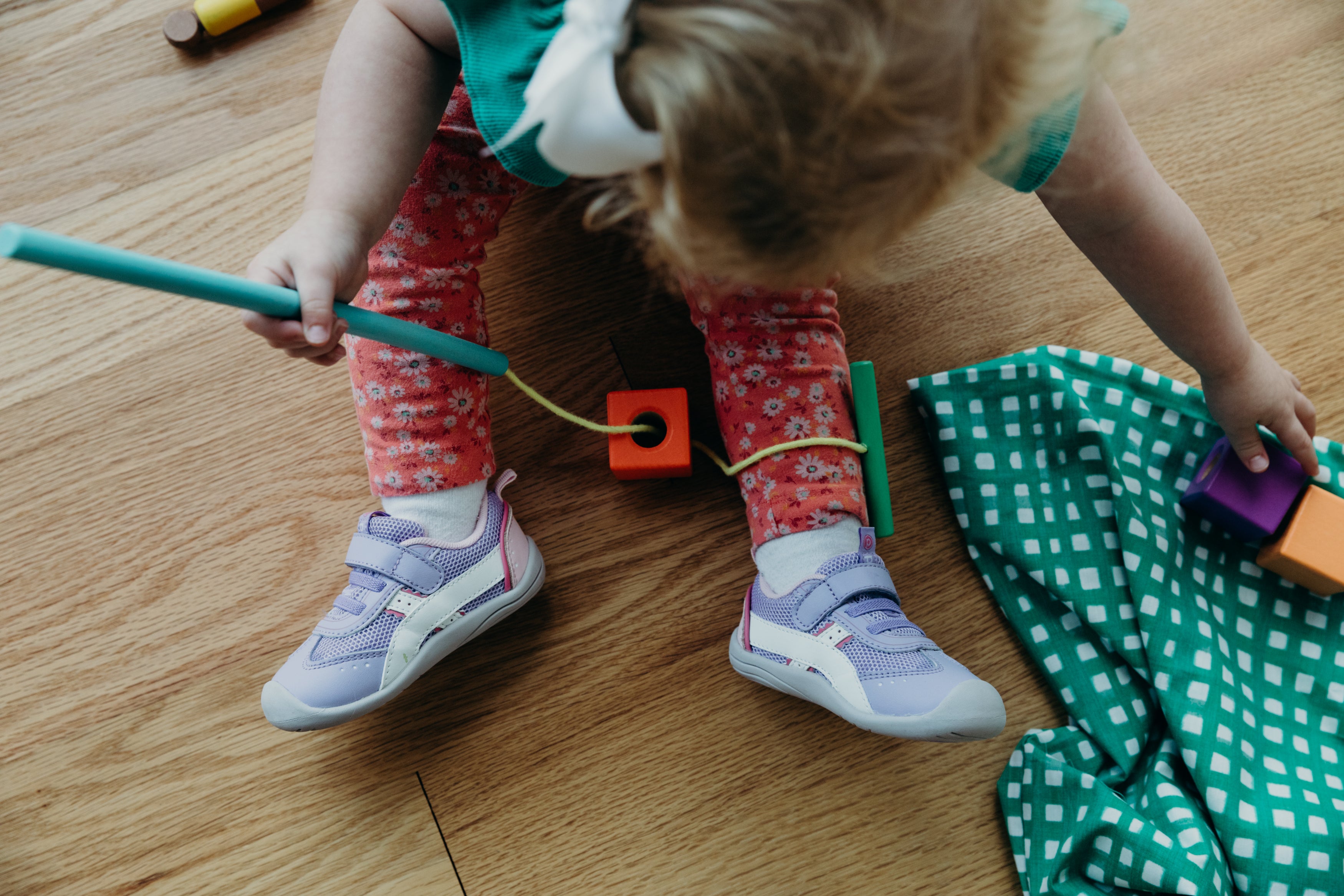 Shop Venus Grip ‘n’ Go™ by Pediped®